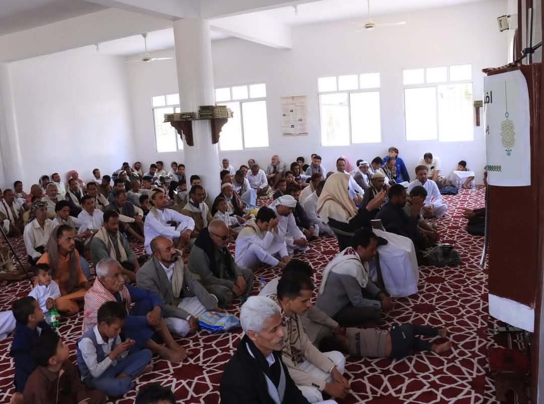 جمعية معاذ العلمية تفتتح مسجد الرشيد -بالمطار القديم -بمدينة تعز 